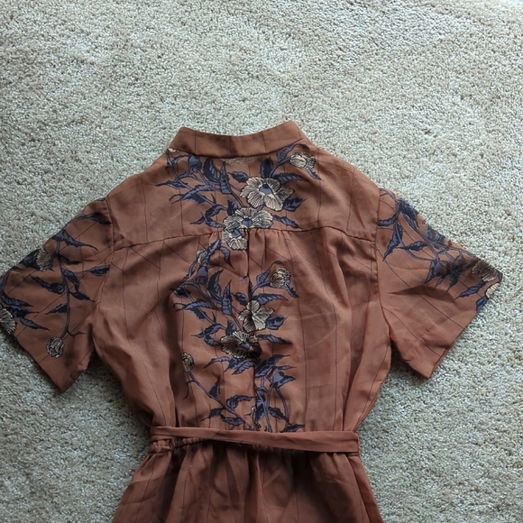 Vintage Floral Embroidered Brown Dress - Picture 6 of 11
